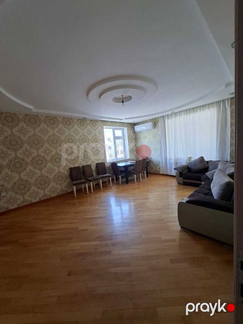 İcarəyə verilir 3 otaqlı yeni tikili 130 m² — Bakı
