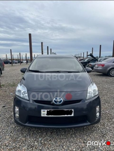 Toyota Prius, 1.8 L, 1.3 kWh, 2010 il, 270 000 km — Gəncə