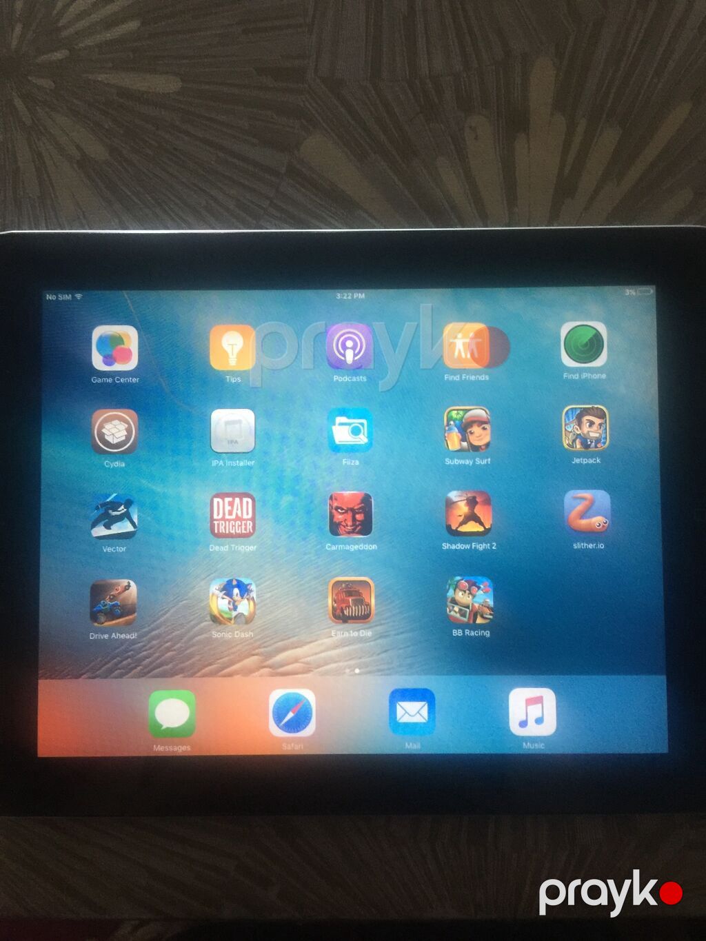 Apple iPad (32-bit, iOS 9.3.6) - Ekran: Retina planşet ekranı, geniş — Apple, Gəncə (4)