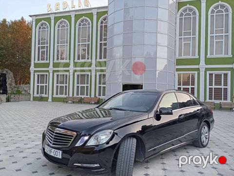 Mercedes E 220, 2.1 L, 2011 il, 247 000 km — Goranboy
