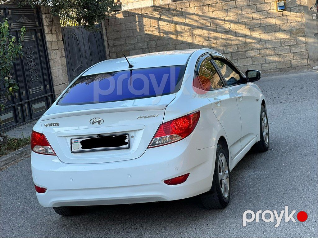 Hyundai Accent, 1.4 L, 2013 il, 226 345 km — Avtomobillər, Bakı (12)