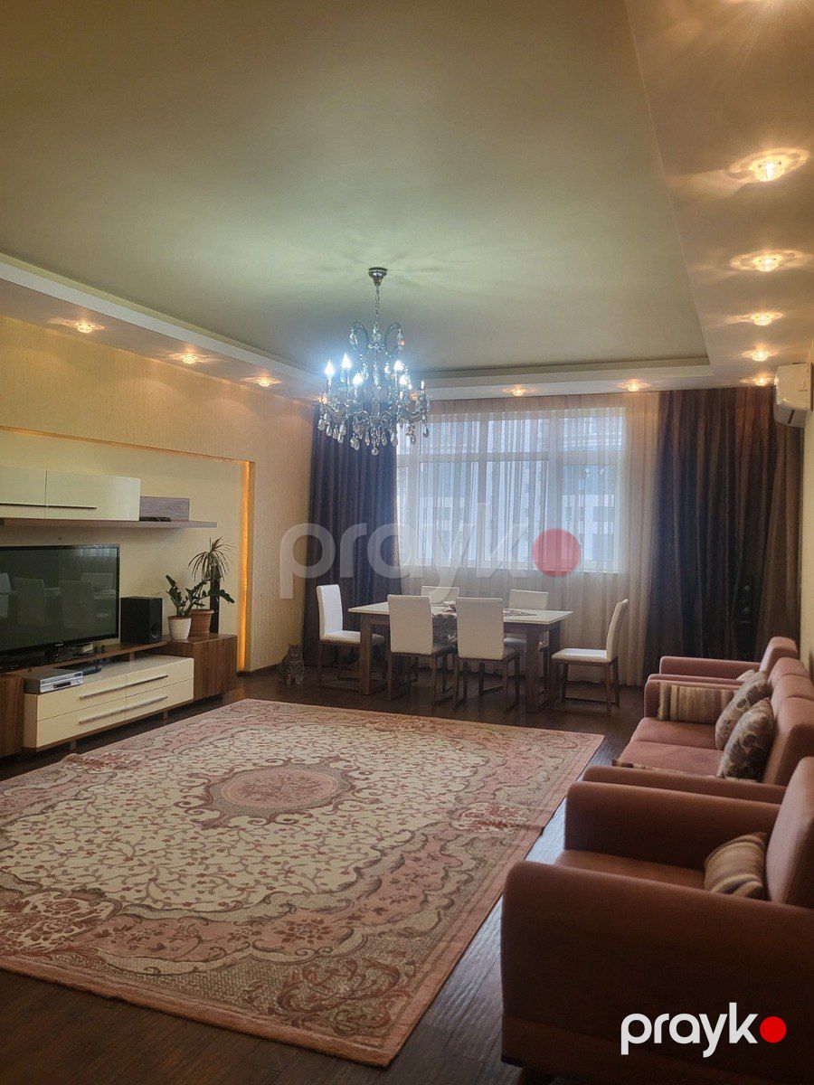 Satılır 4 otaqlı yeni tikili 180 m² — Mənzil, Bakı (3)