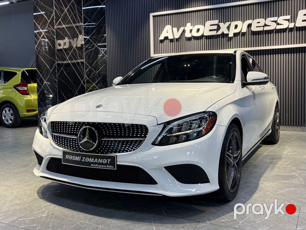 Mercedes C 300, 2.0 L, 2019 il, 172 000 km — Avtomobillər, Bakı (9)