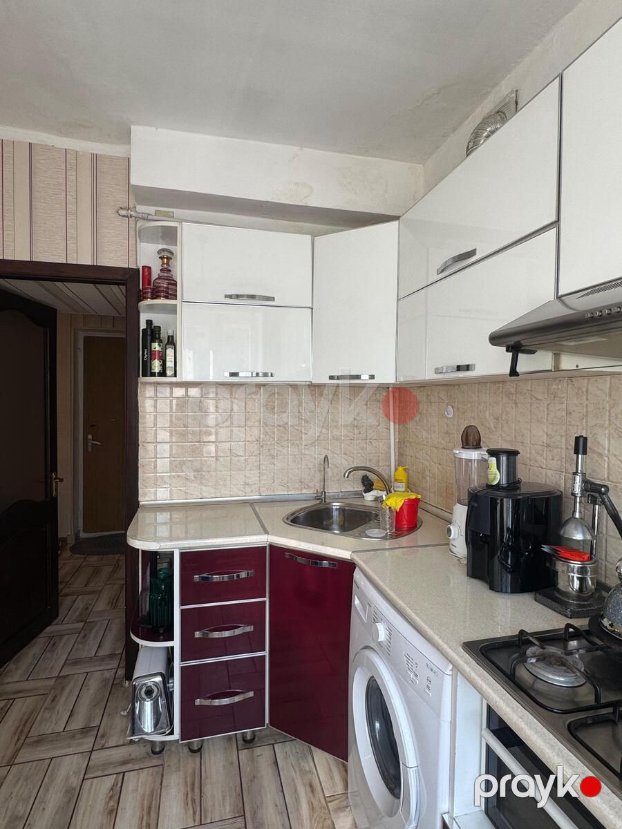 Satılır 2 otaqlı köhnə tikili 60 m² — Mənzil, Bakı (9)