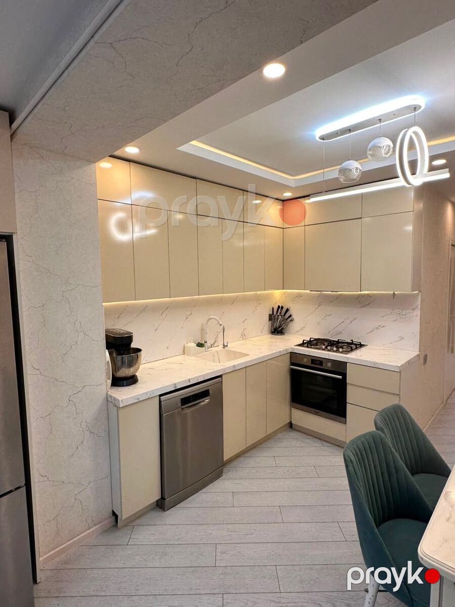 Satılır 3 otaqlı köhnə tikili 90 m² — Mənzil, Bakı (11)
