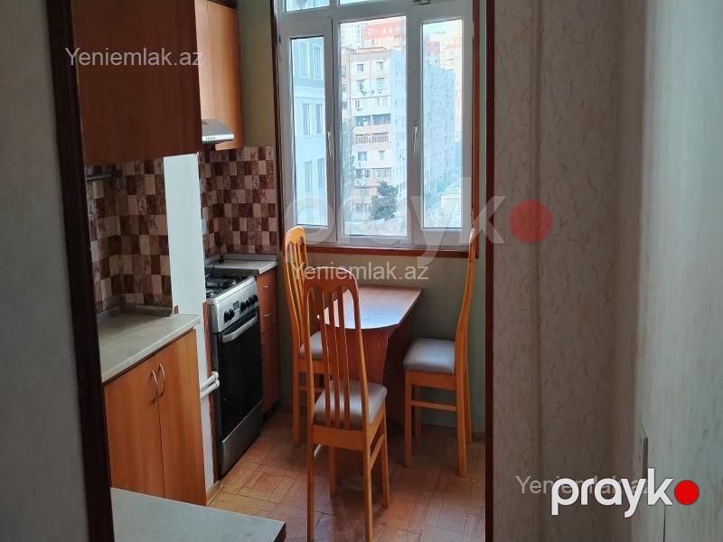 Satılır 2 otaqlı Bina evi menzil (Köhnə tikili), 65 m², Xətai rayonu — Mənzil, Bakı (5)