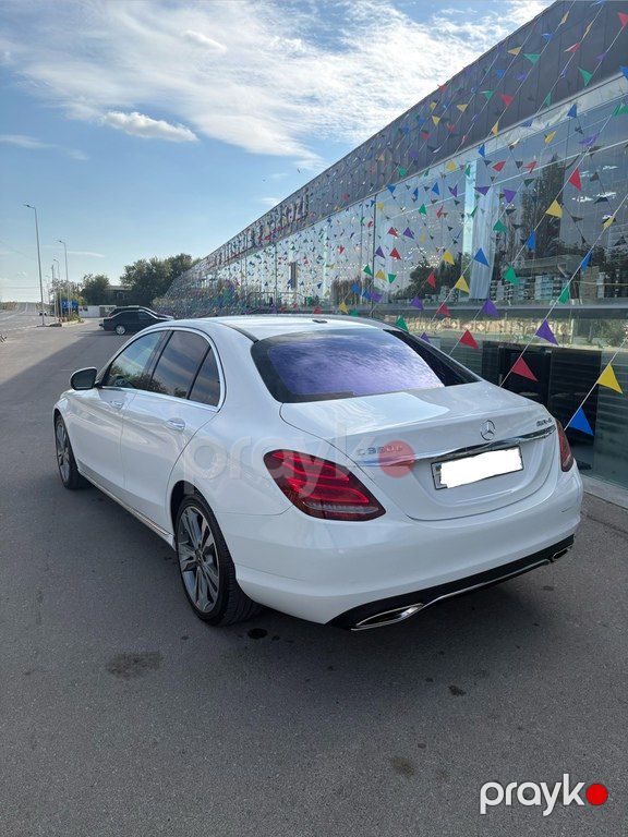 Mercedes C 300, 2.0 L, 2018 il, 178 000 km — Avtomobillər, Bakı (3)