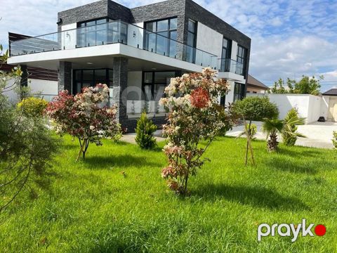 İcarəyə verilir 5 otaqlı həyət evi/bağ evi 350 m² — Bakı