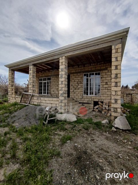 Satılır 5 otaqlı həyət evi/bağ evi 90 m² — Bakı