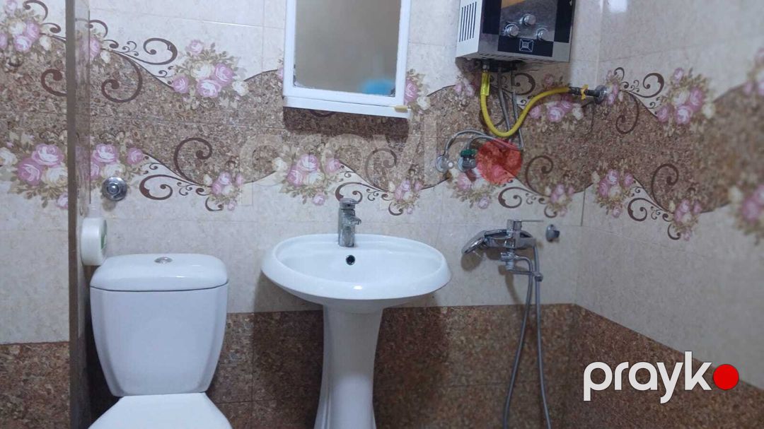 İcarəyə verilir 2 otaqlı köhnə tikili 60 m² — Mənzil, Bakı (7)