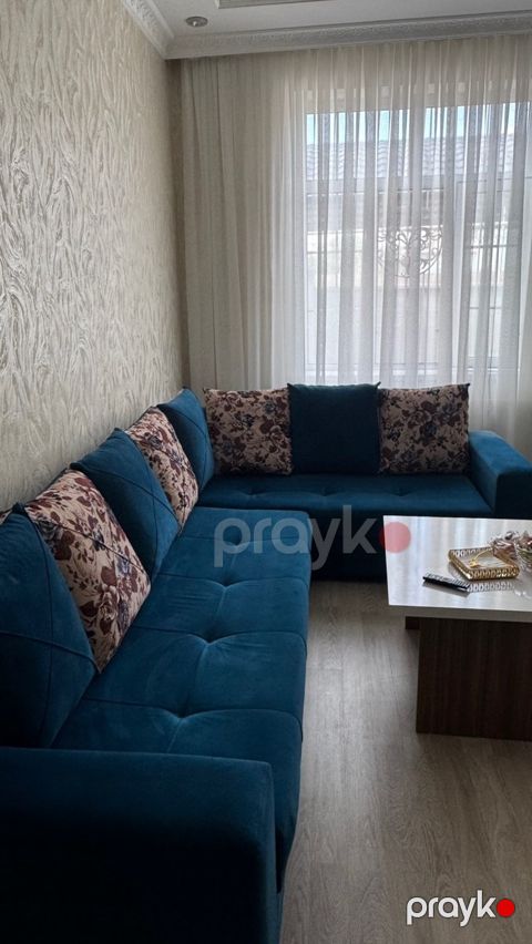 Künc Divan — Bakı