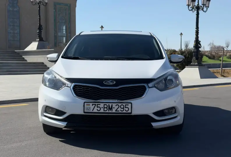 Kia Cerato (Forte) 2013 — gündəlik icarə — Minik avtomobili icarəsi, Naxçıvan (2)