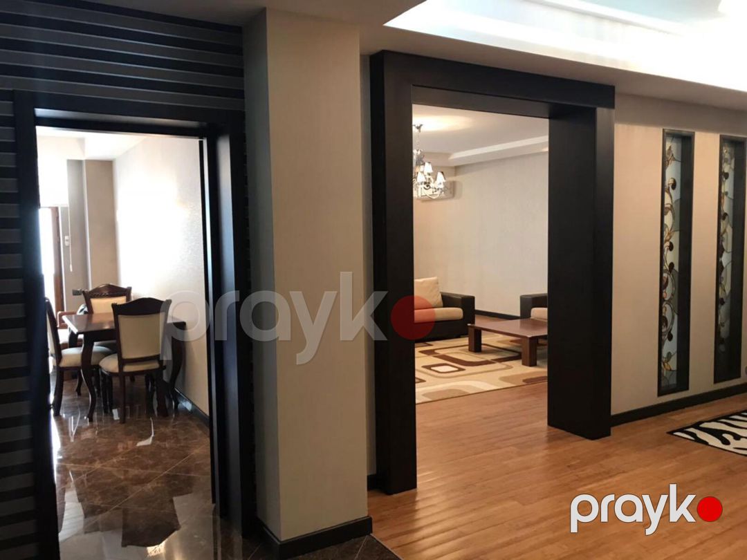 İcarəyə verilir 4 otaqlı yeni tikili 200 m² — Mənzil, Bakı (11)