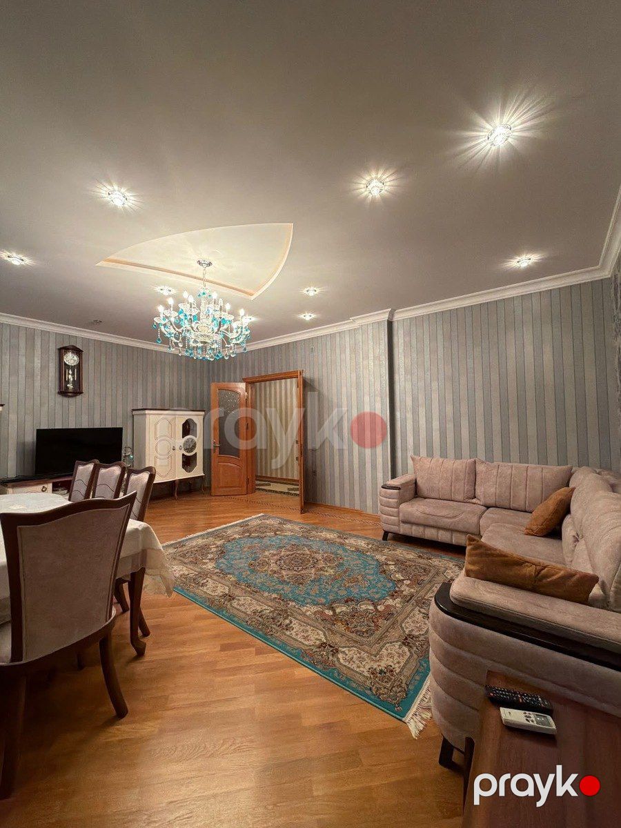 Satılır 3 otaqlı köhnə tikili 170 m² — Mənzil, Bakı (11)
