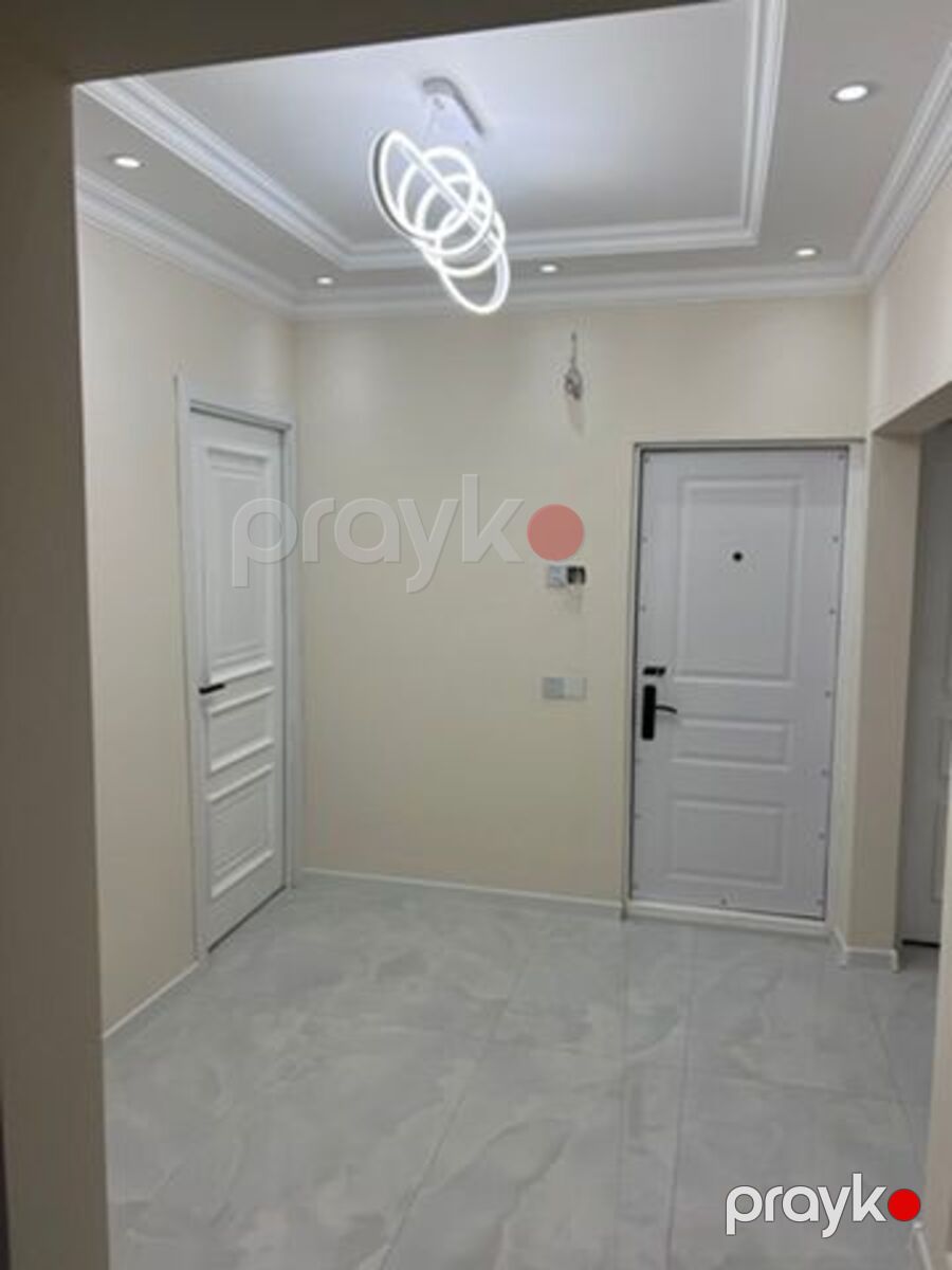 Satılır 4 otaqlı köhnə tikili 100 m² — Mənzil, Bakı (8)