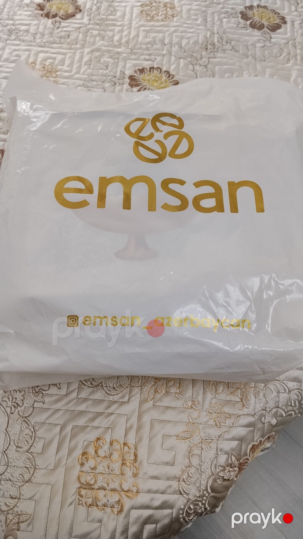 Satilir 30 santi 35 manata — Süfrə qabı, Saray (3)
