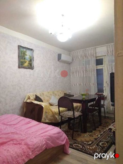 İcarəyə verilir 1 otaqlı köhnə tikili 30 m² — Bakı