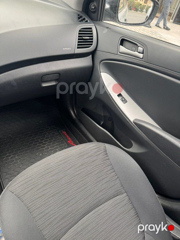 Hyundai Accent, 1.4 L, 2014 il, 650 000 km — Avtomobillər, Bakı (7)