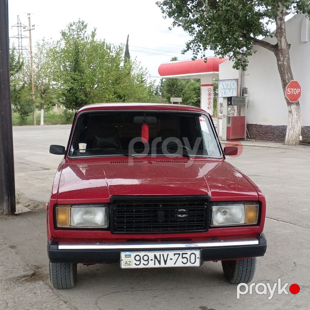 VAZ 2107 (Lada Riva) – qırmızı sedən - Kuzov: 4 qapılı sedan, klassik — Avtomobillər, Bakı (9)