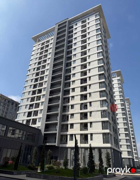 Satılır 3 otaqlı yeni tikili 95 m² — Bakı