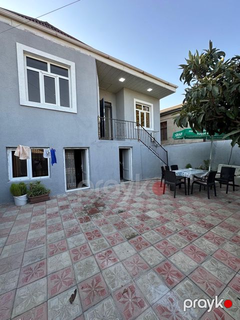 Həyət evi, Binəqədi qəs — Bakı