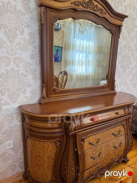 *Kamod Satilir* qiyməti 60₼* ünvan Binə z⁹⁰kod6675* — Bakı