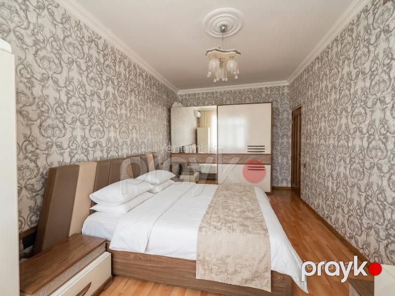 Satılır 4 otaqlı Bina evi menzil (Köhnə tikili), 100 m², Xətai rayonu — Mənzil, Bakı (2)