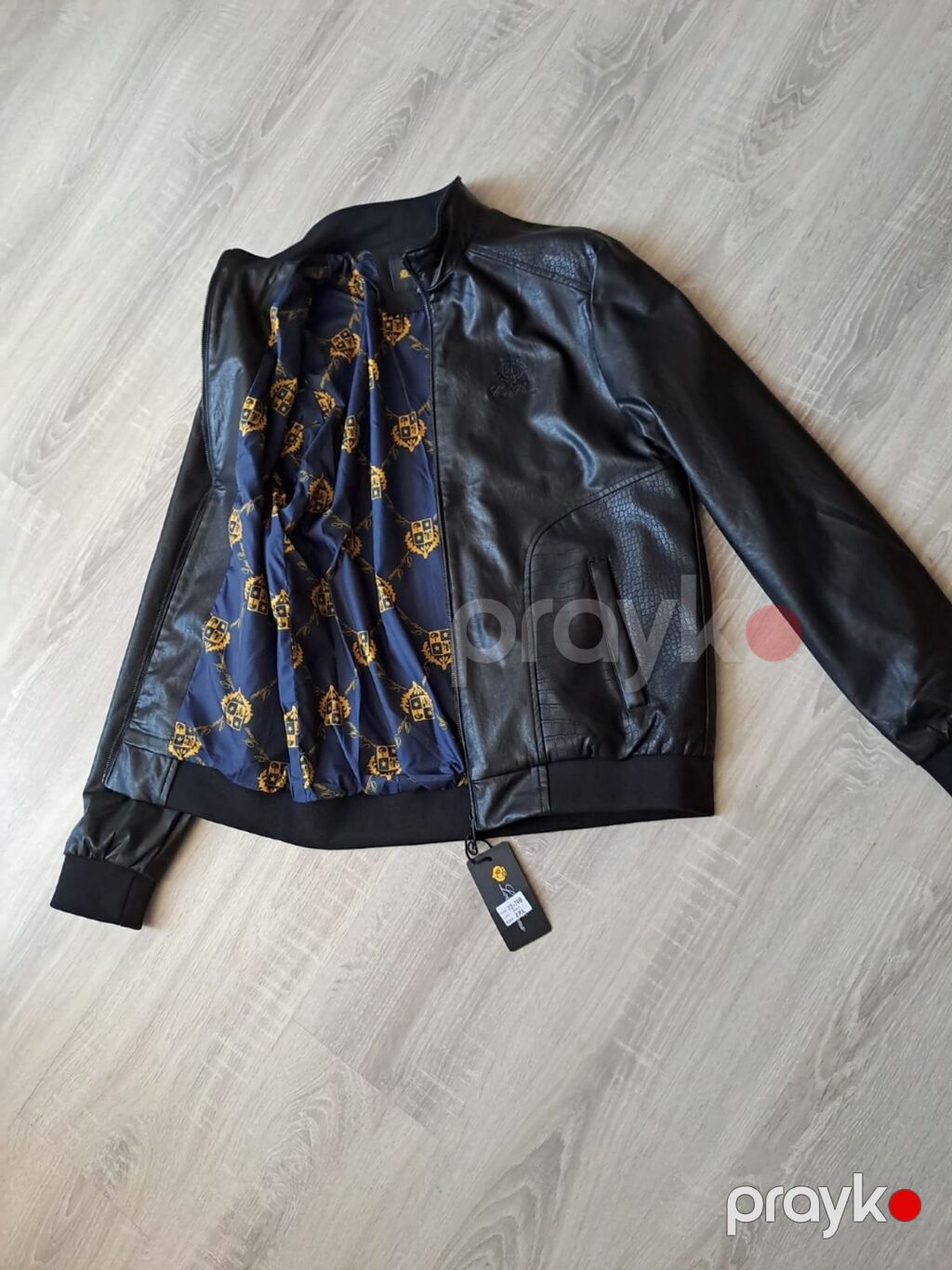 Kurtka tezedir 80 manat olcusu 2 XL — Kurtkalar, Bakı (2)