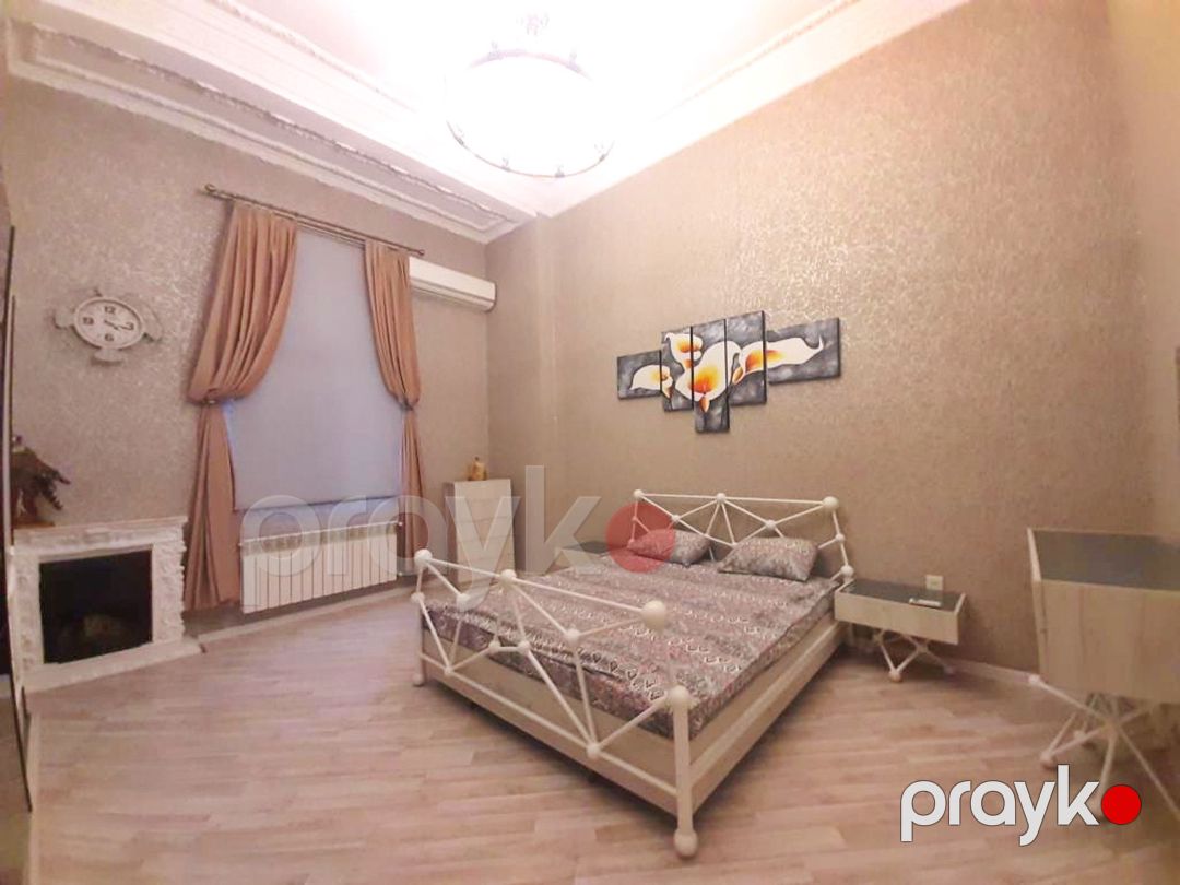 İcarəyə verilir 2 otaqlı köhnə tikili 108 m² — Mənzil, Bakı (2)