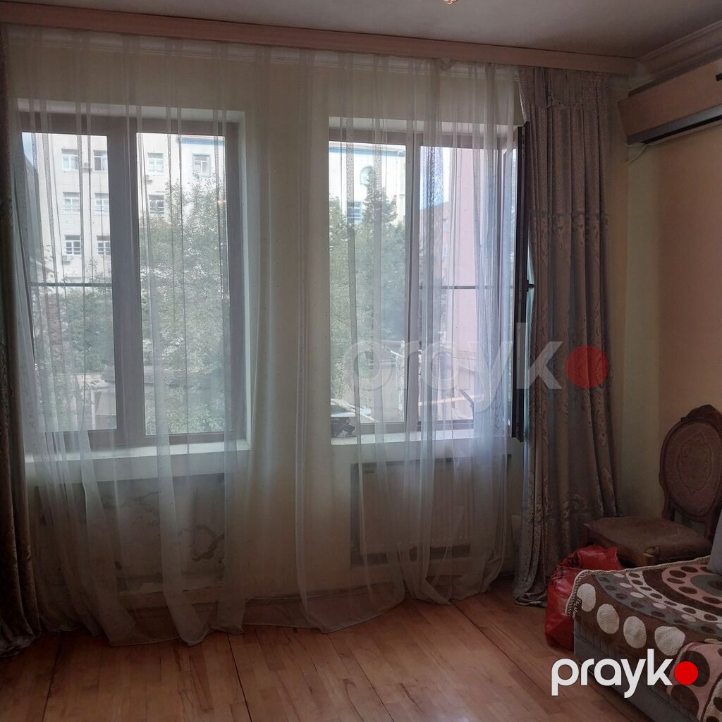 Bakıxanov qəs. 4 otaqlı, 200 kv. m, Orta təmir — Ev, villa, Bakı (3)