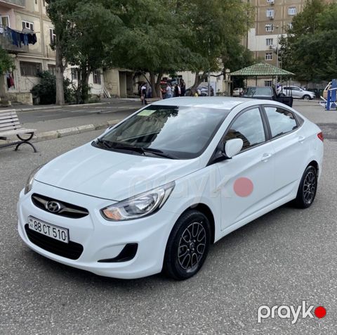 Hyundai Accent: 1.4 l 2013 il Sedan — Bakı