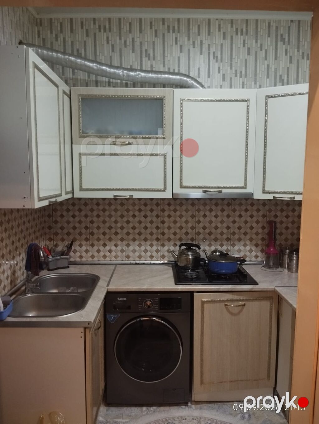 Salam kupçalı.ecmi.metrsunun.yaxnlıq.xutor.birbaşa.saypi — Qonaq otağı üçün, Bakı (8)