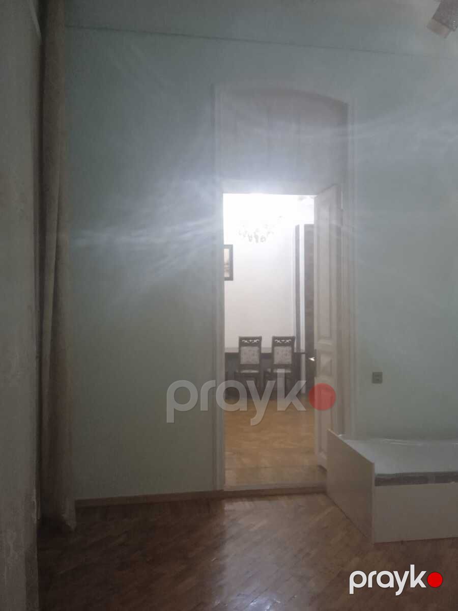 İcarəyə verilir 2 otaqlı köhnə tikili 65 m² — Mənzil, Bakı (10)