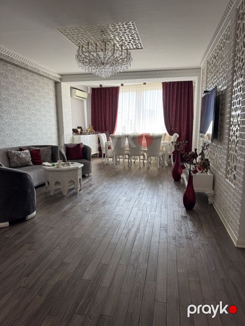 Satılır 4 otaqlı yeni tikili 204 m² — Bakı