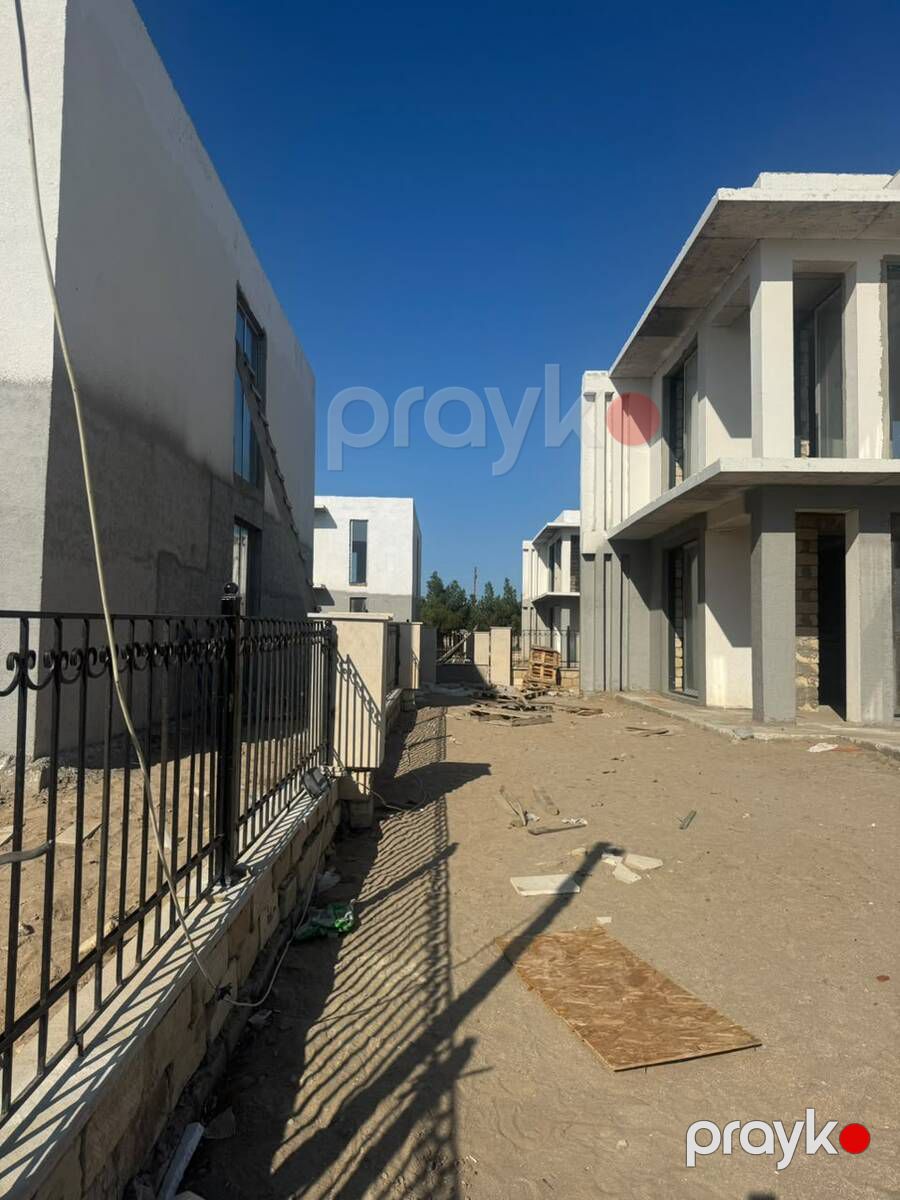 Satılır 5 otaqlı həyət evi/bağ evi 200 m² — Ev, villa, Bakı (3)