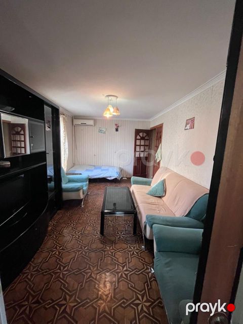 Satılır 2 otaqlı köhnə tikili 60 m² — Bakı