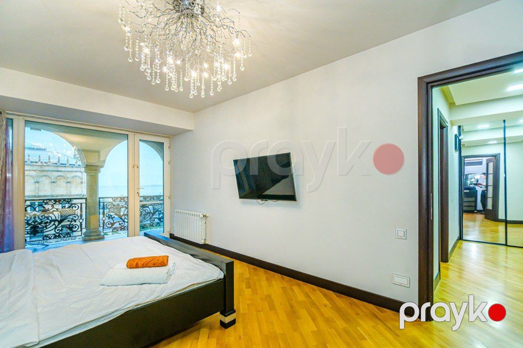 İcarəyə verilir 3 otaqlı köhnə tikili 123 m² — Mənzil, Bakı (2)