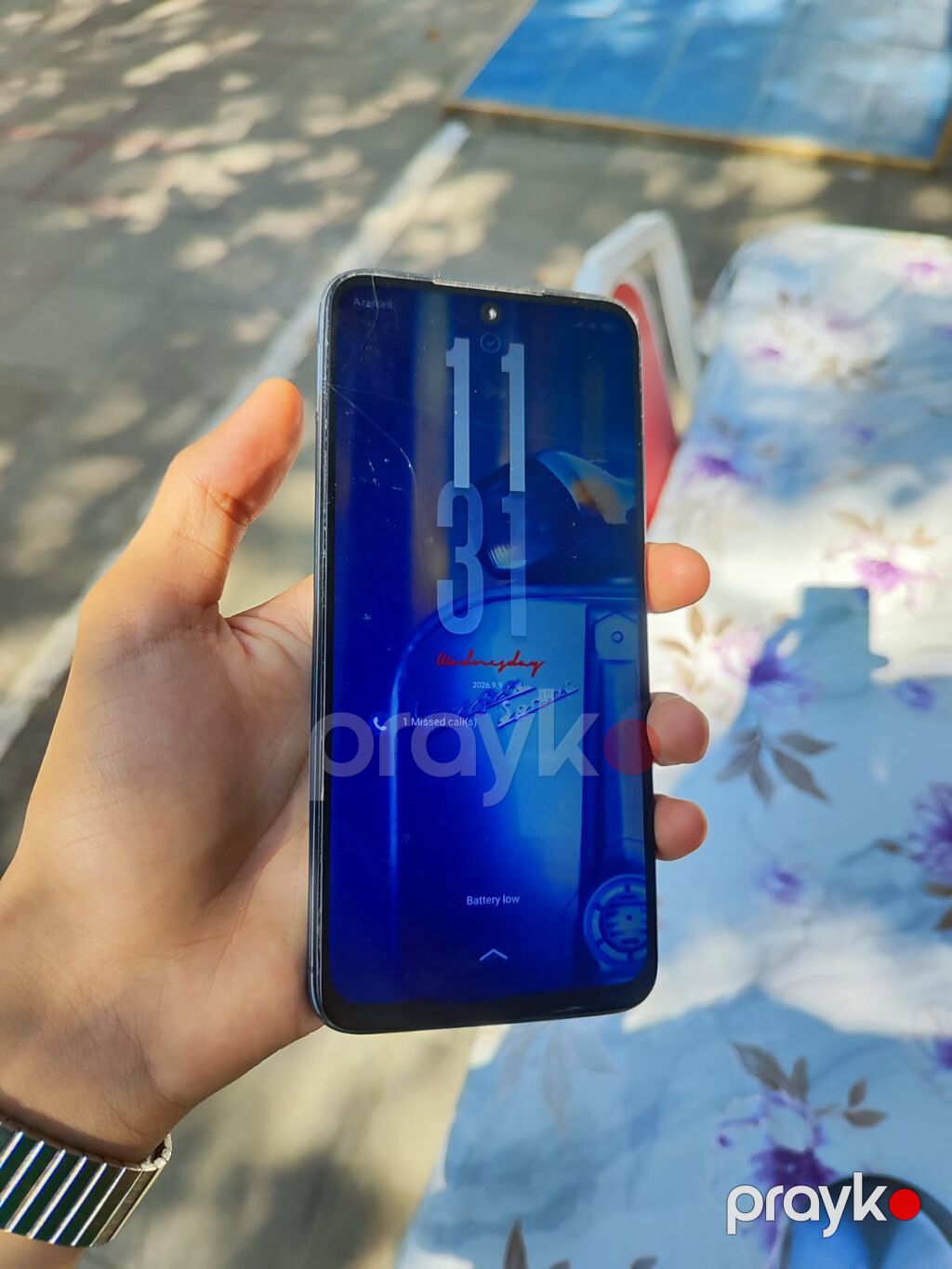 Xiaomi Redmi smartfon təkcə ekranı dəyişilib fayl ekranda cüzi çatı — Xiaomi, Mingəçevir (2)