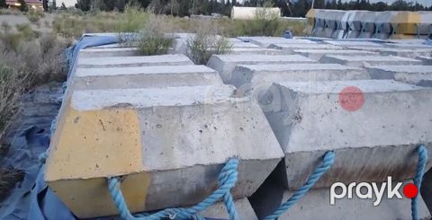 Beton yol baryerləri / bloklar - Material: ağırbeton, sənaye sinfi — Bakı