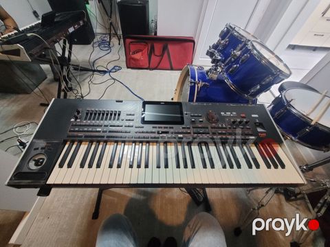 Korg Pa4X Professional Arranger klaviaturası Hec bir problemi yoxdu — Bakı