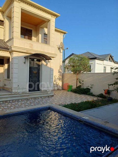 Satılır 4 otaqlı həyət evi/bağ evi 240 m² — Bakı