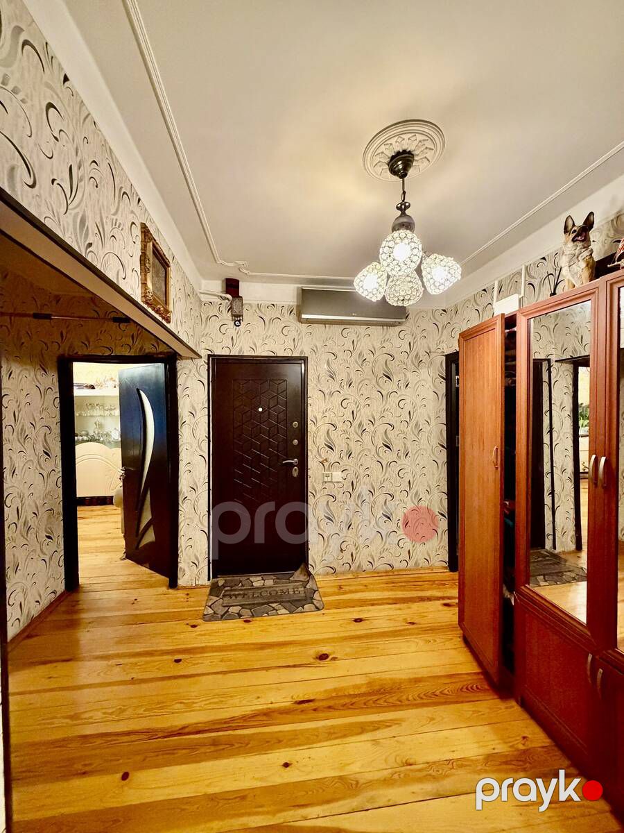 Satılır 4 otaqlı köhnə tikili 100 m² — Mənzil, Bakı (4)