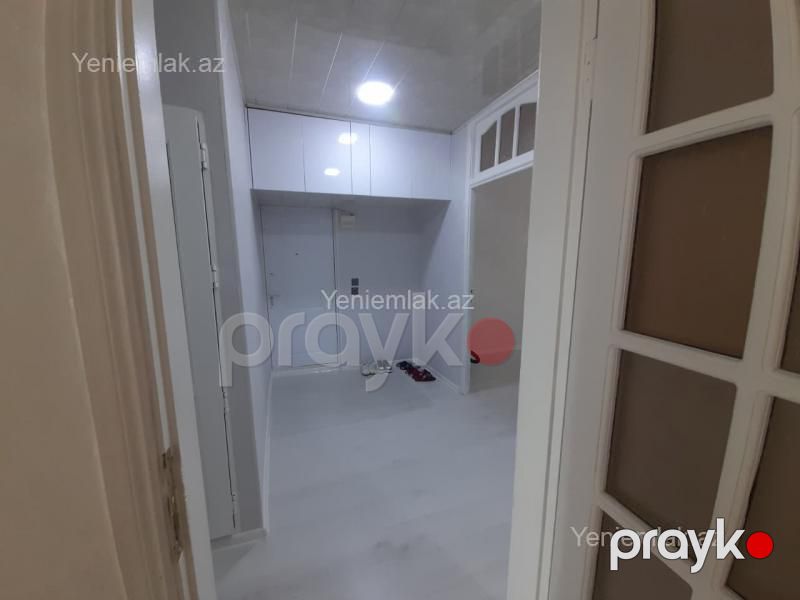 Satılır 5 otaqlı Bina evi menzil (Köhnə tikili), 100 m², Xətai rayonu — Mənzil, Bakı (12)