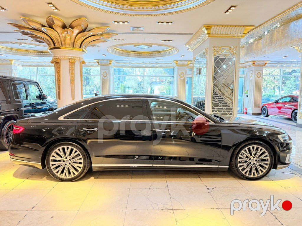 Audi A8, 3.0 L, 2018 il, 130 000 km — Avtomobillər, Bakı (3)