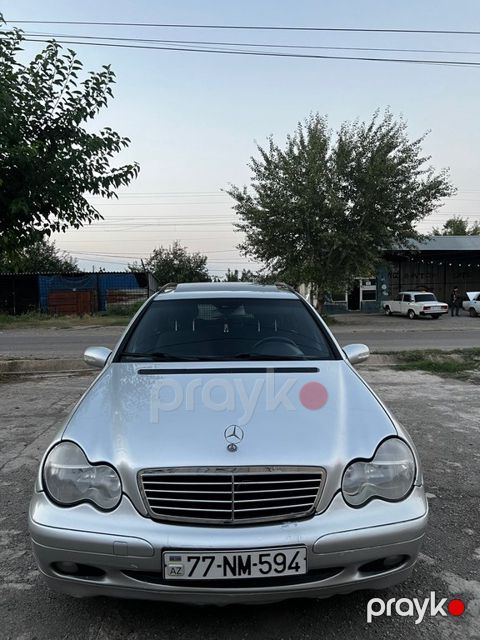 Mercedes C 200, 2.2 L, 2003 il, 620 000 km — Tovuz