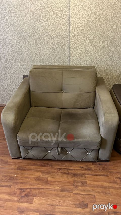 Divan, İşlənmiş — Bakı