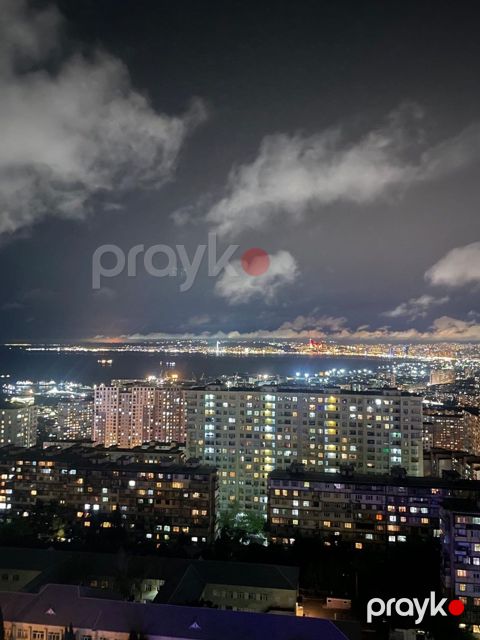 Satılır 3 otaqlı köhnə tikili 75 m² — Bakı