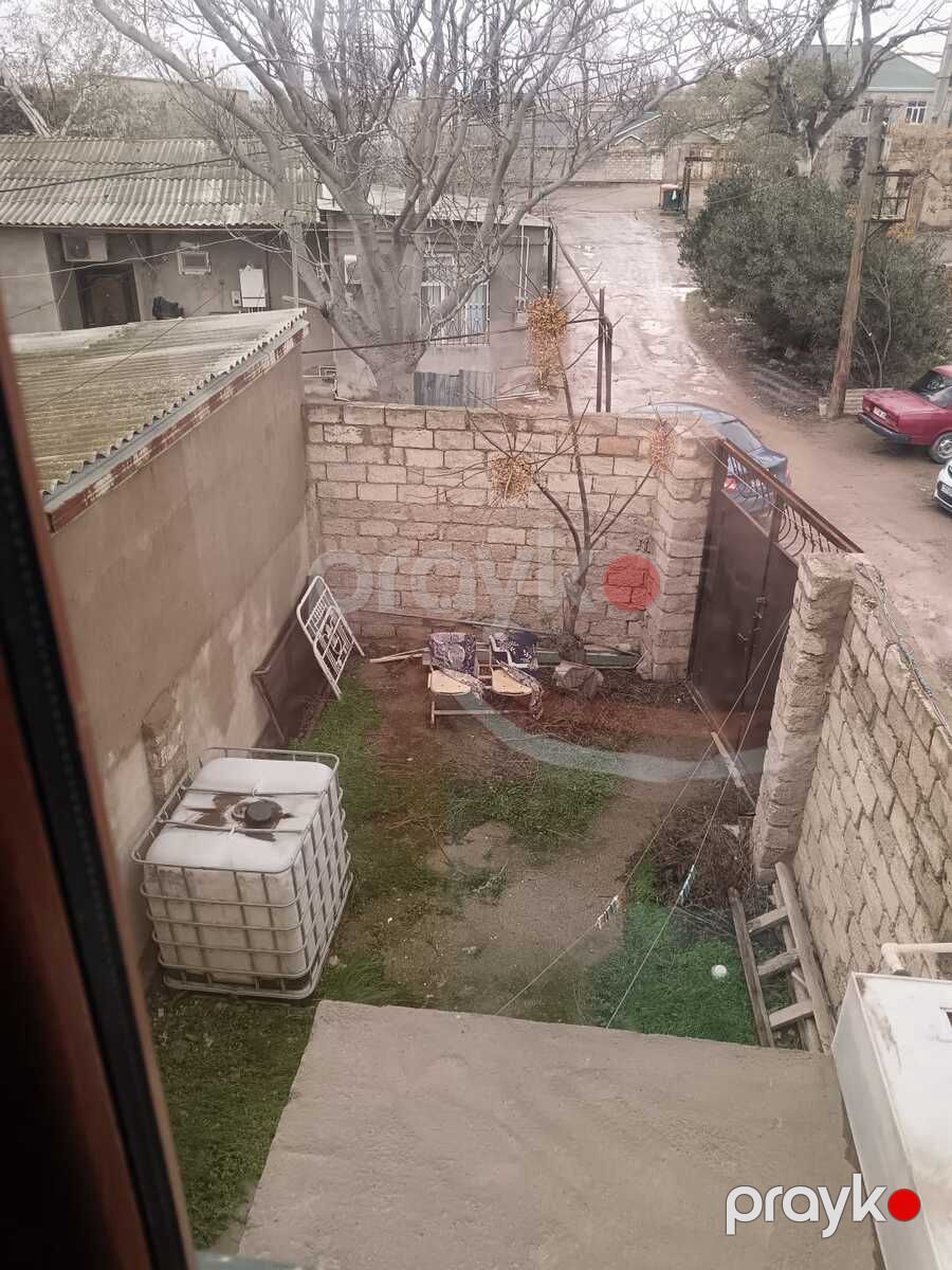 Həyət evi, 8 Noyabr pr — Ev, villa, Bakı (8)