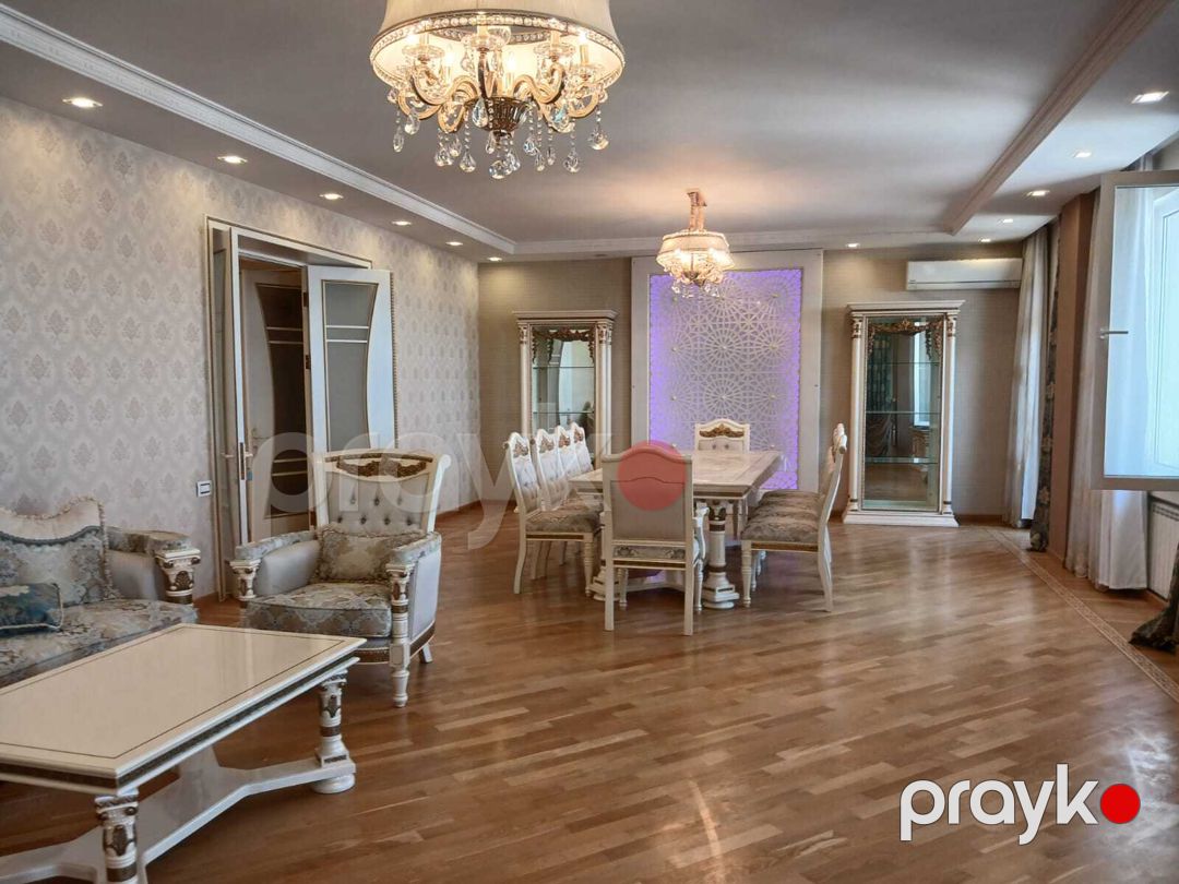 Satılır 5 otaqlı yeni tikili 280 m² — Mənzil, Bakı (4)