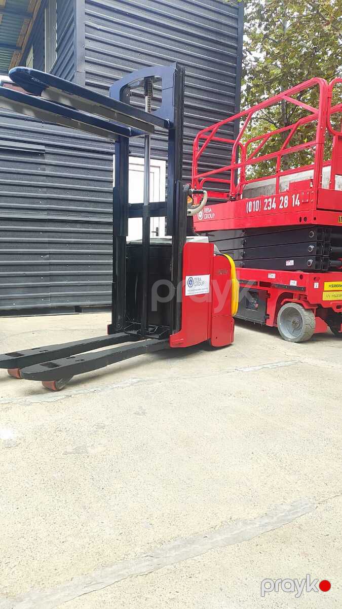 Stacker icarəsi — Avadanlıq icarəsi, Bakı (2)